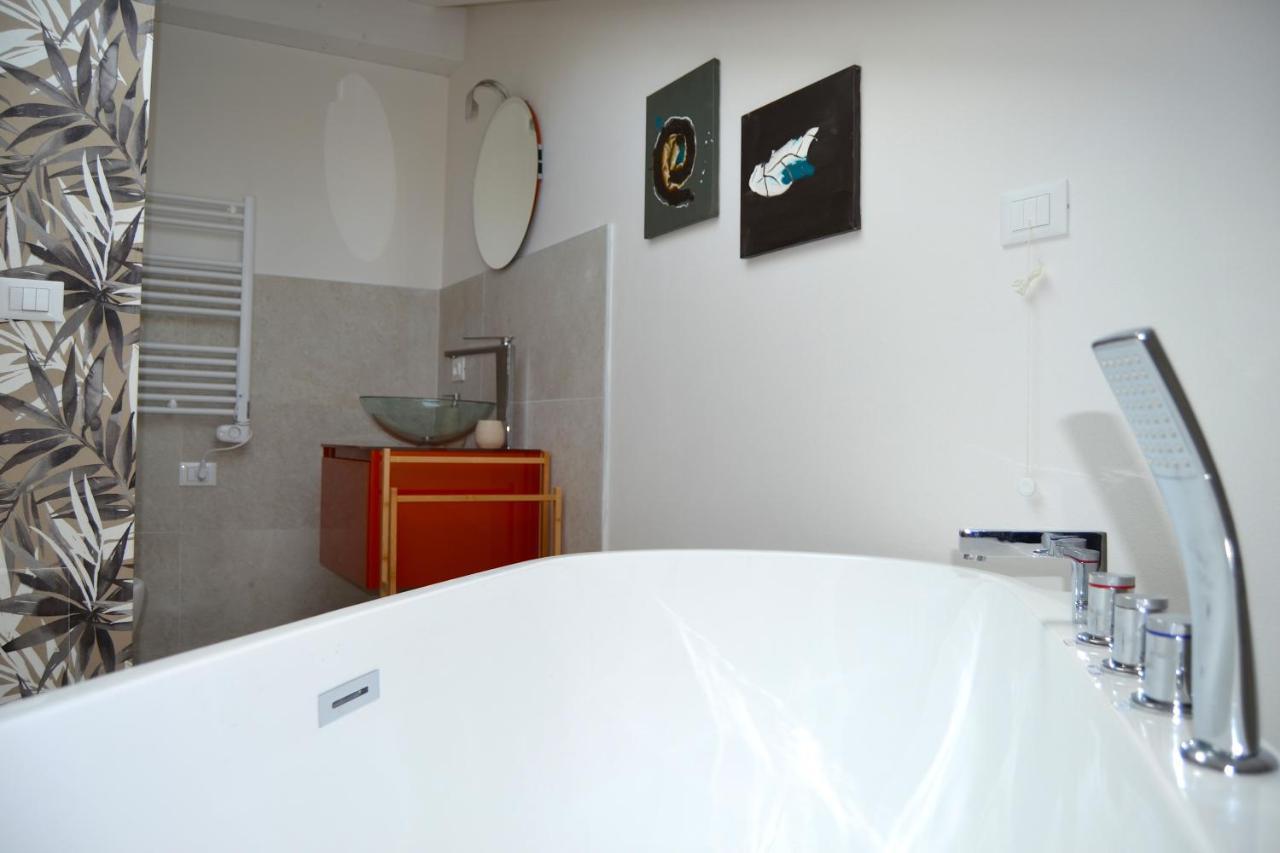 Zen Ar Holiday-Home Peschiera del Garda Luaran gambar