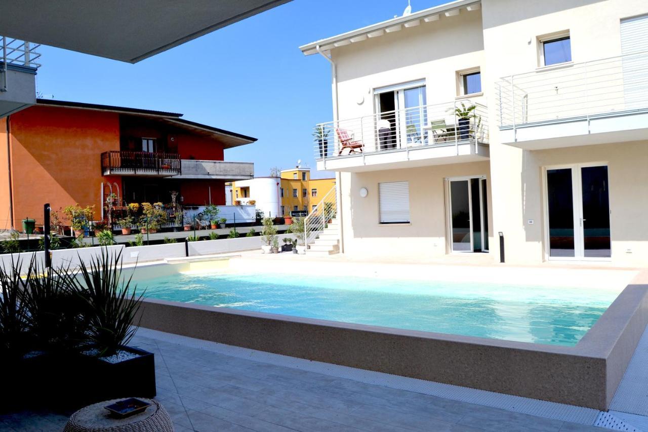 Zen Ar Holiday-Home Peschiera del Garda Luaran gambar